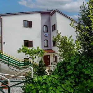Apartment Iva, Pula